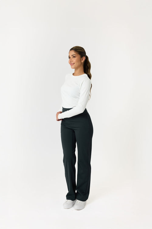 Women’s Straight Leg Pants