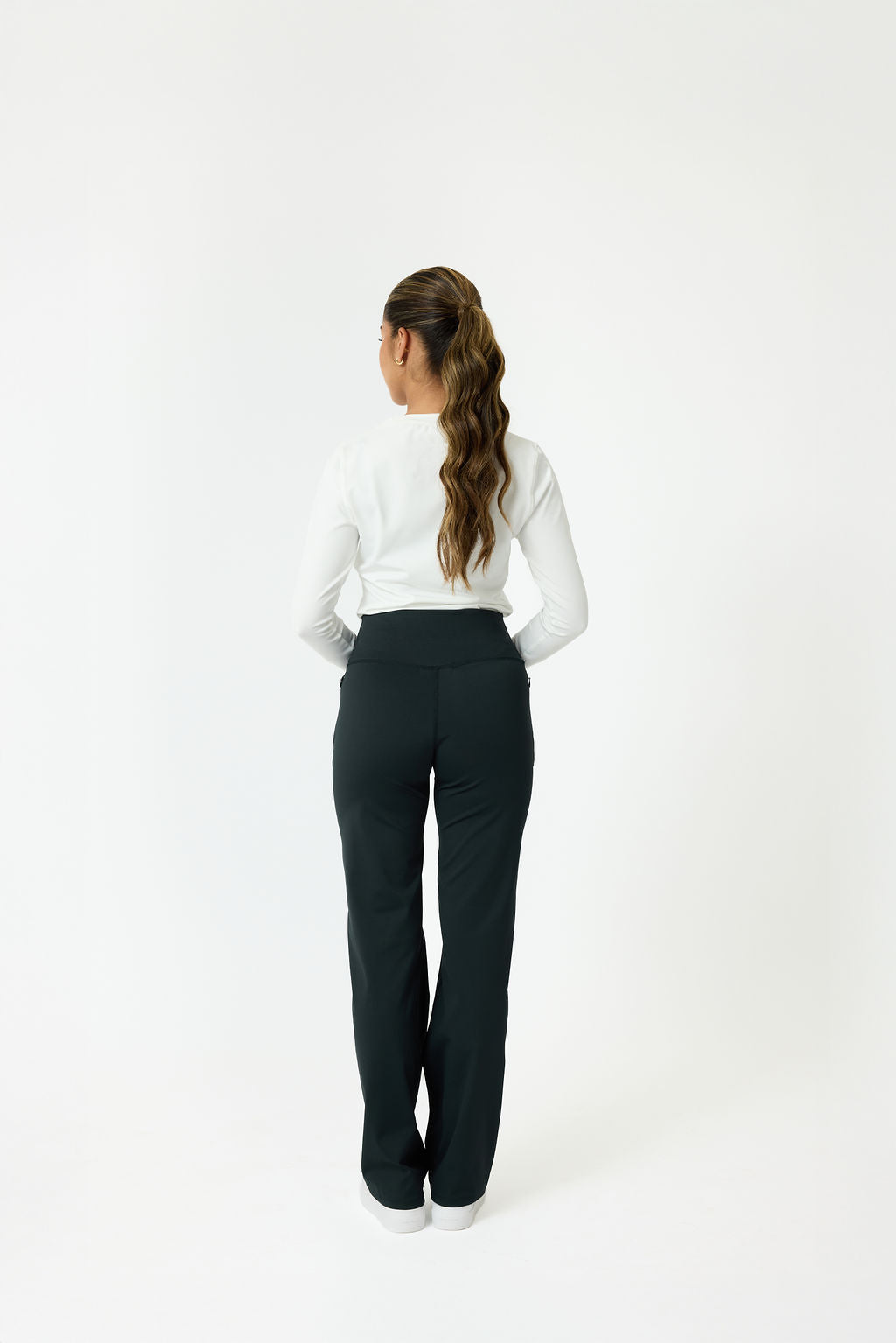 Women’s Straight Leg Pants